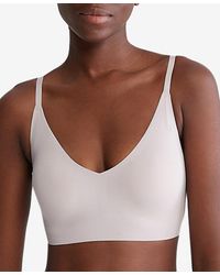 Calvin Klein - Invisibles Comfort Lightly Lined Triangle Bralette Qf5753 - Lyst