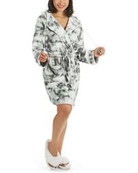 Memoi - Marble Luxe Fleece Plush Pom Pom Robe - Lyst
