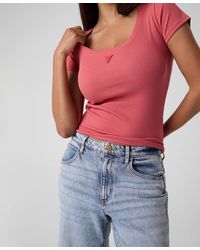 Guess - Short-sleeve Triangle Patch Scoop Neck T-shirt - Lyst