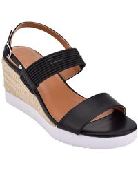 bandolino sandals