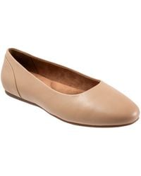 Softwalk - Shiraz Flat - Lyst