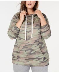 derek heart camo sweatshirt