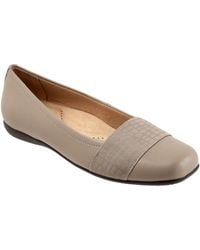 Trotters - Samantha Flat - Lyst