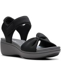 Clarks - Cloudsteppers Breeze Rae Sara Riptape Flat Sandals - Lyst