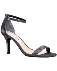 nina naydeen sandal