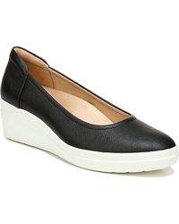 naturalizer betina wedge pumps