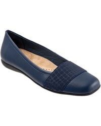 Trotters - Samantha Flat Shoe - Lyst