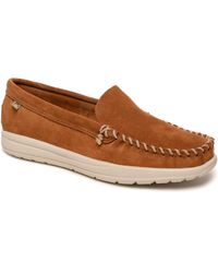 Minnetonka - Discover Classic Slip-on Moccasin Shoes - Lyst