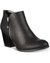 style and co black boots