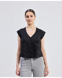 REISTOR - Deep V-neck Short Top - Lyst