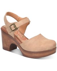 b.ø.c. Natasha Comfort Wedge Sandals - Natural