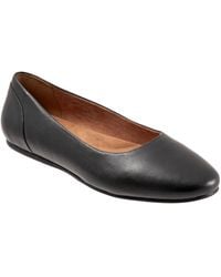 Softwalk - Shiraz Flat - Lyst