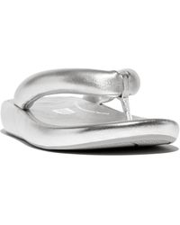 Fitflop - Iqushion D-luxe Padded Metallic-leather Flip-flops - Lyst