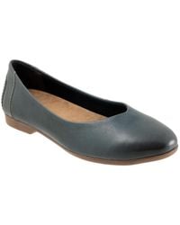 Trotters - Iris Flat - Lyst