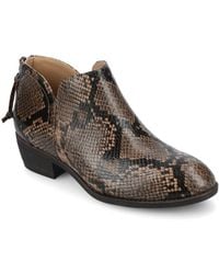Journee Collection - Livvy Side Split Ankle Booties - Lyst