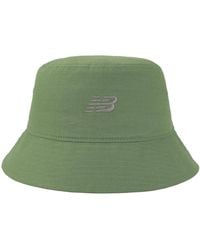 New Balance - Flying Nb Logo Bucket Hat - Lyst