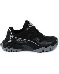 valentino all black sneakers