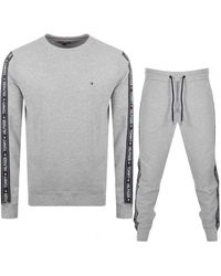 tommy hilfiger jogging suit
