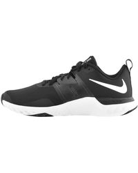 nike training retaliation 2 trainers in khaki