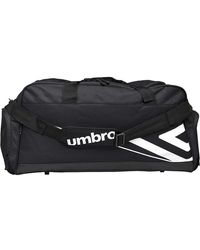 umbro large wheeled holdall