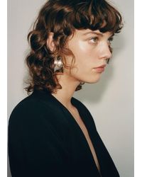 Mango - Wavy Maxi Relief Earrings - Lyst