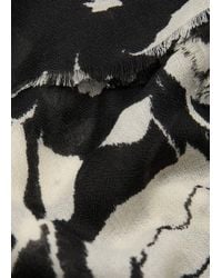 Mango - Printed Scarf With Frayed Finishes - Lyst