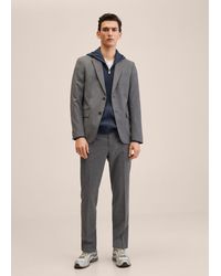 Pantaloni casual, eleganti e chino da uomo di Mango a partire da 20 €