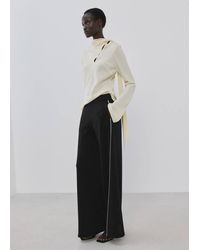 Mango - Pantaloni Diritti Riga Laterale Nero - Lyst