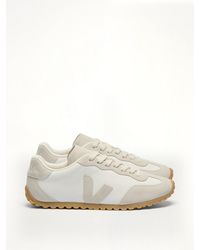 Veja - Gt Leather Trainers - Lyst