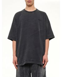 Juun.J - Ghost - Lyst
