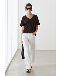 MASSIMO DUTTI - Flowing Cropped Fit V-Neck T-Shirt - Lyst