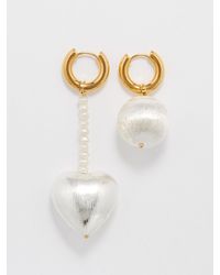 Timeless Pearly Mismatched Heart & Ball Gold-plated Hoop Earrings - White