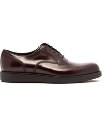 Prada Chaussures oxford en cuir à semelle surélevée - Marron