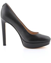 guess black heels