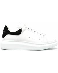 ACQUISTA 2 DI OGNI SCATOLA alexander mcqueen nere e oro E OTTIENI IL 70% DI  SCONTO!