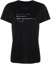 Maison Margiela Baumwolle T-Shirt mit Logo-Print in Schwarz Damen Bekleidung Oberteile T-Shirts Sparen Sie 12% 