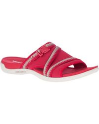 women's district muri slide