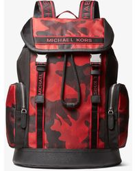 Mochilas Michael Kors de hombre: hasta el 44 % de descuento | Lyst