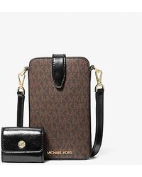 Michael Kors - Jet Set Signature Logo Smartphone Crossbody Bag With Case For Apple Airpods Pro® - Lyst