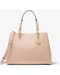 Michael Kors Henkeltasche Cynthia aus Saffianleder - Pink
