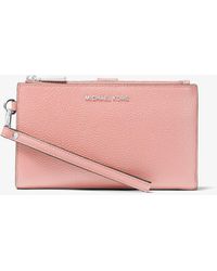 Michael Kors Smartphone-Brieftasche Adele Aus Gekrispeltem Leder - Pink