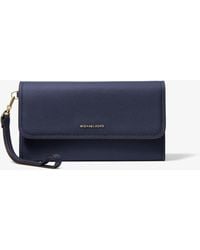 MICHAEL Michael Kors - Mk Jet Set Medium Pebbled Leather Smartphone Wristlet - Lyst