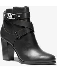 Michael Kors Kincaid Leather Riding Boot in Black - Lyst
