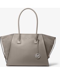 Michael Kors Avril Extra-large Leather Top-zip Tote Bag in Brown 