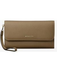 MICHAEL Michael Kors - Mk Jet Set Medium Pebbled Leather Smartphone Wristlet - Lyst