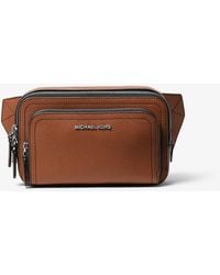 Michael Kors - Petit sac ceinture Hudson en cuir grainé - Lyst