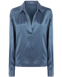 Tom Ford - Blusa <Strong>*Icon /Strong>In Raso Di Seta Azzurro Polvere Con Scollo A V E Colletto Polo - Lyst