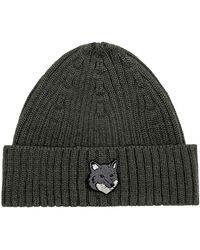 Maison Kitsuné - Accessoires ,Groen ,Wol Grijze Fox Head Beanie Stijlvolle Bescherming - Lyst