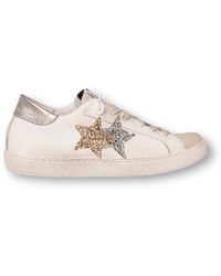 2Star - Sneakers basse bianco-ghiaccio-oro-argento - Lyst