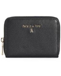 Patrizia Pepe - Portafoglio compatto con zip con logo e motivo mosca dorata - Lyst
